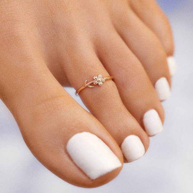 Pura Vida Single Daisy Toe Ring